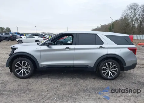 2022 Ford Explorer St-Line from USA, damaged, VIN 1FMSK7KH2NGA96089